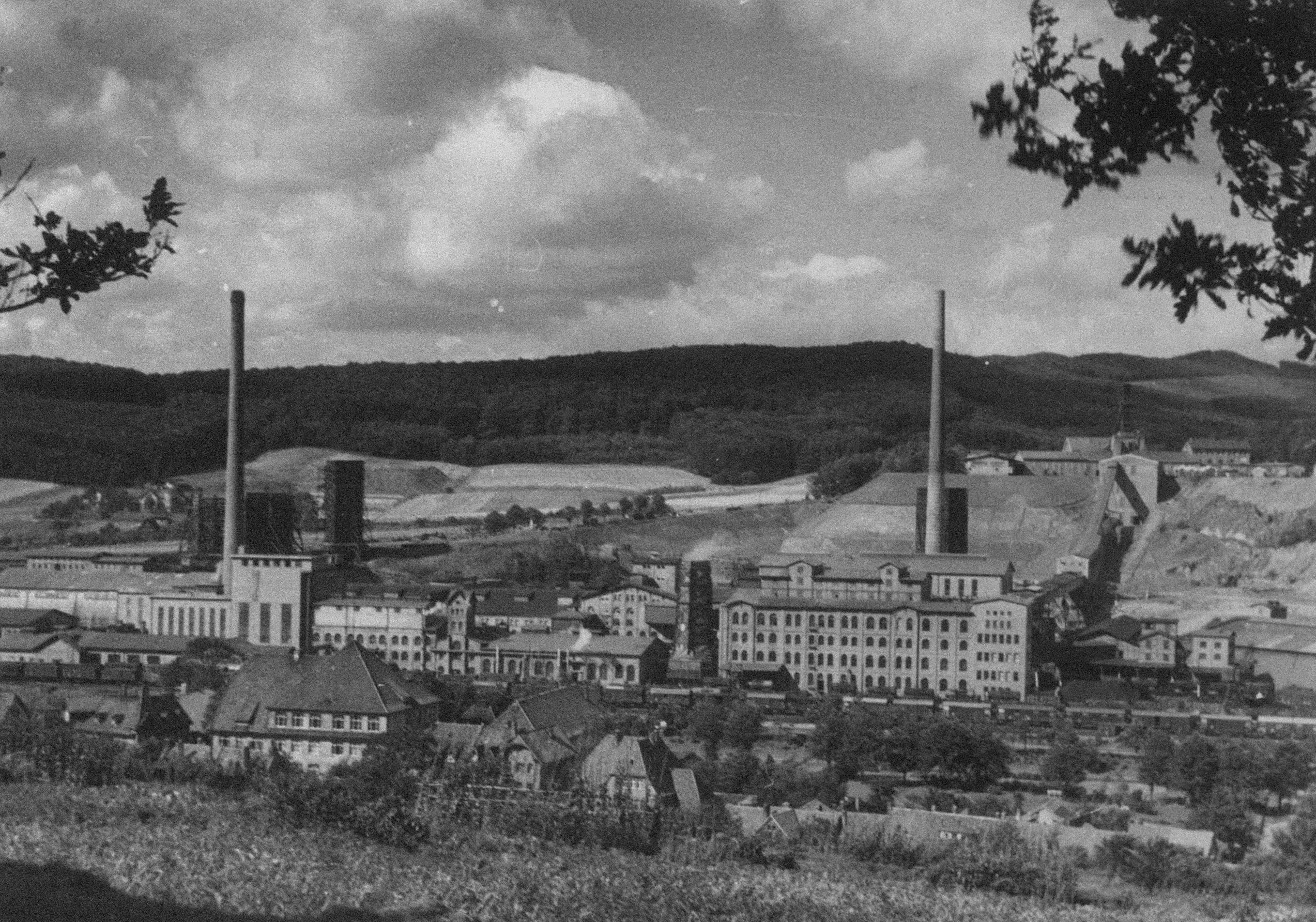 Ein Historisches Foto des Landkreises Hildesheim - 75 Jahre kwg